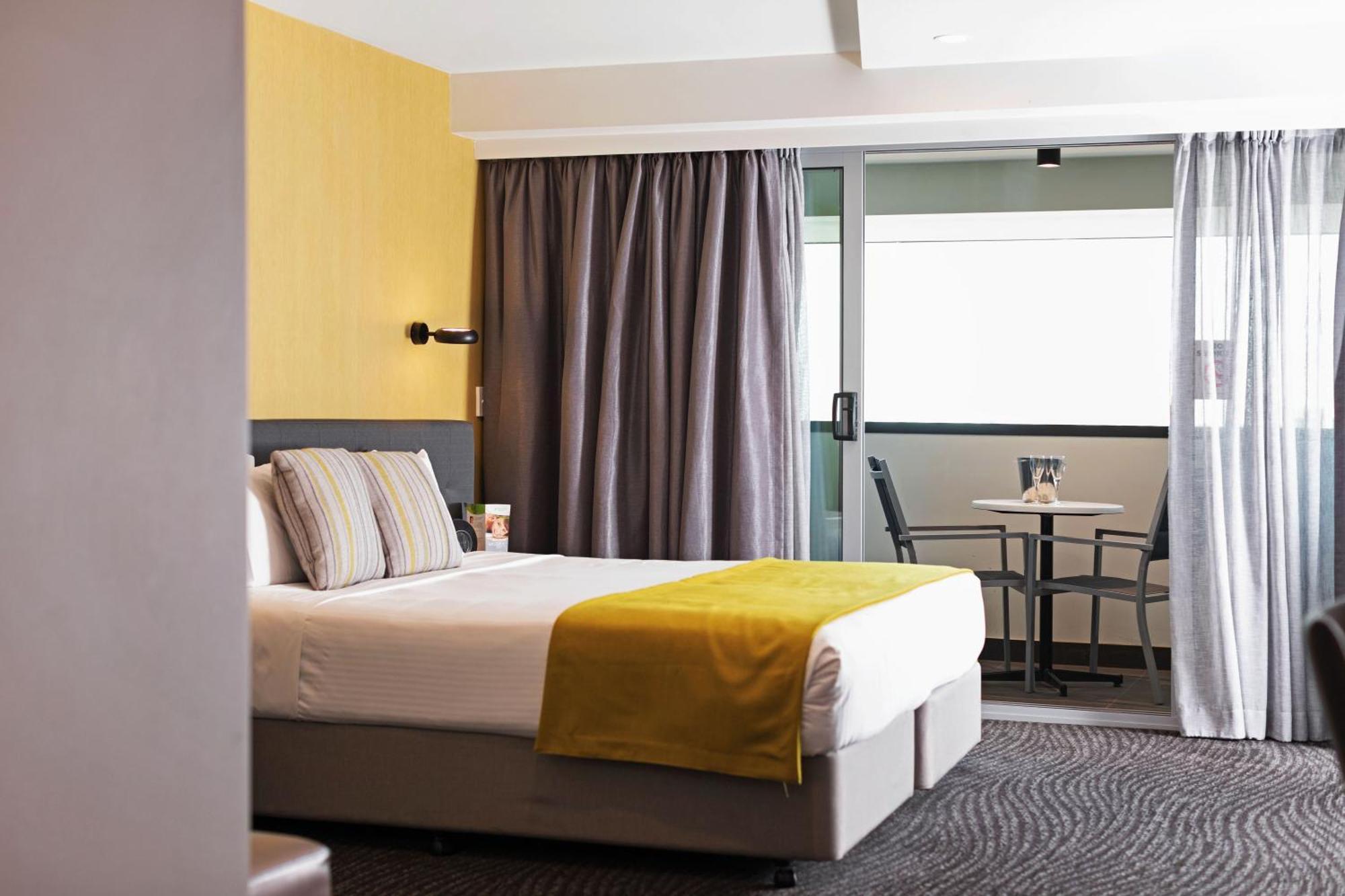 Mercure Melbourne Кэролайн Спрингс Экстерьер фото