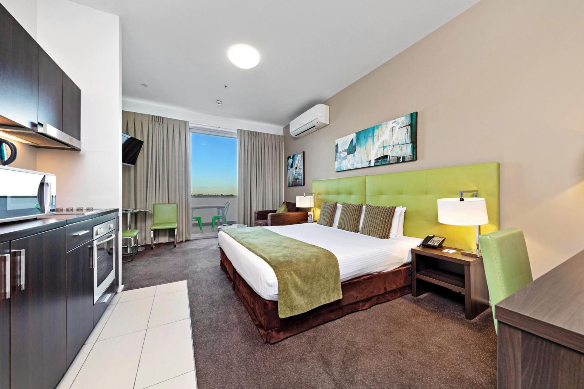 Mercure Melbourne Кэролайн Спрингс Экстерьер фото