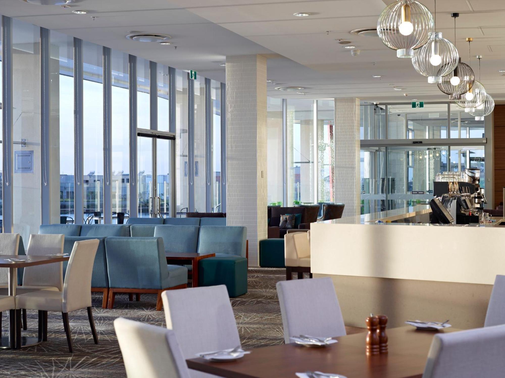 Mercure Melbourne Кэролайн Спрингс Экстерьер фото