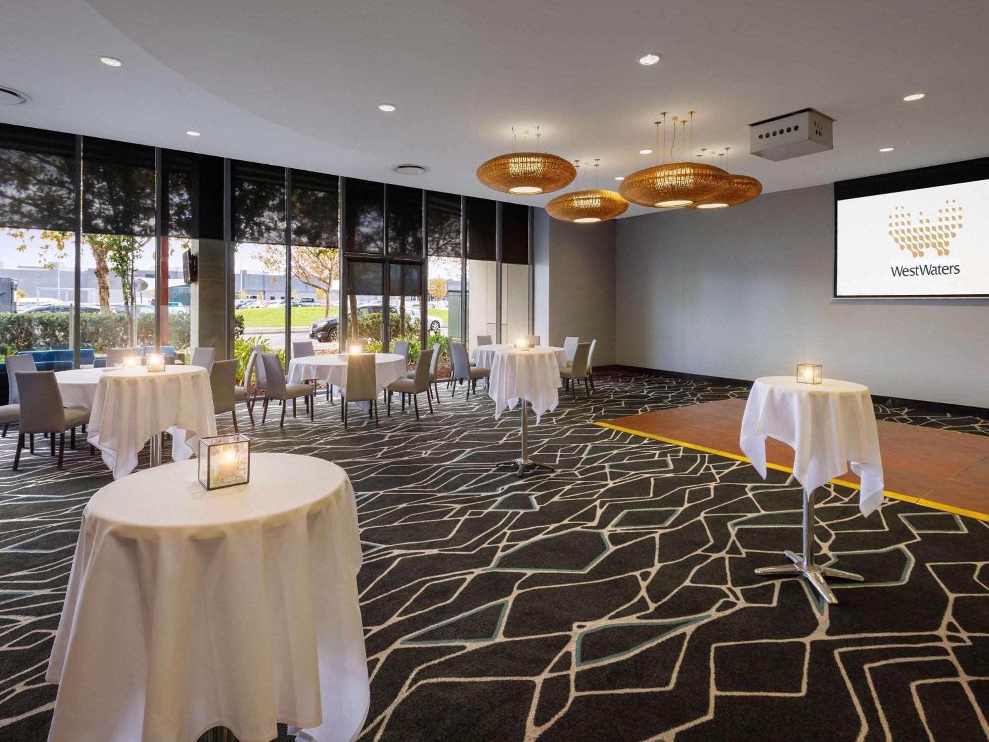 Mercure Melbourne Кэролайн Спрингс Экстерьер фото